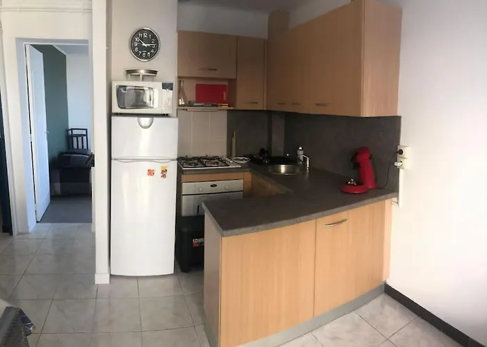 Situation Ideale F2, 2 Eme Ligne,climatise, Apartamento *